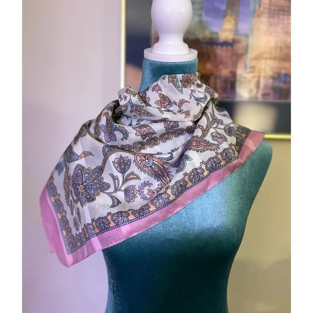 Vintage scarf by Tres Elli made in Italy  ￼